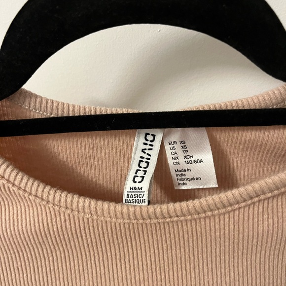 H&M Ribbed Tan Top - Picture 2 of 3